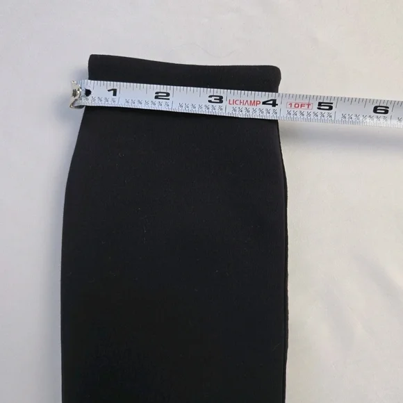 Lululemon's Embrace The Space Hoodie Black Size 4 Oversized Hoodie After Workout - Picture 9 of 14